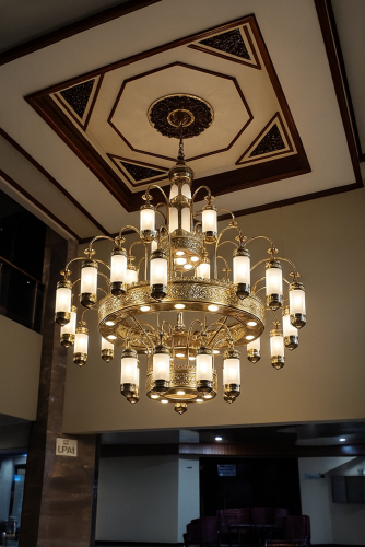 Lampu Gantung Kuningan Jumbo Model Maroko – Multi-Layer Premium untuk Masjid & Lobby